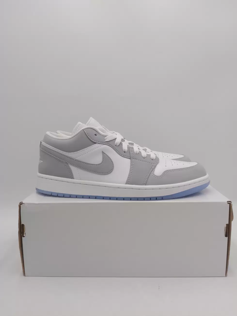 Jordan 1 Low Wolf Grey (Womens) | AfterMarket