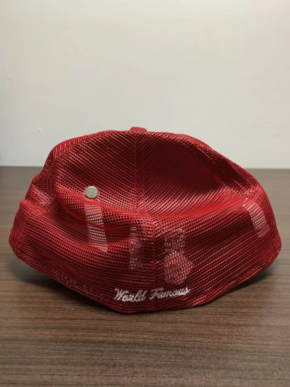 Supreme Mens Cap Mesh Fitted Hat 7-3/8 New Era Red Box Logo