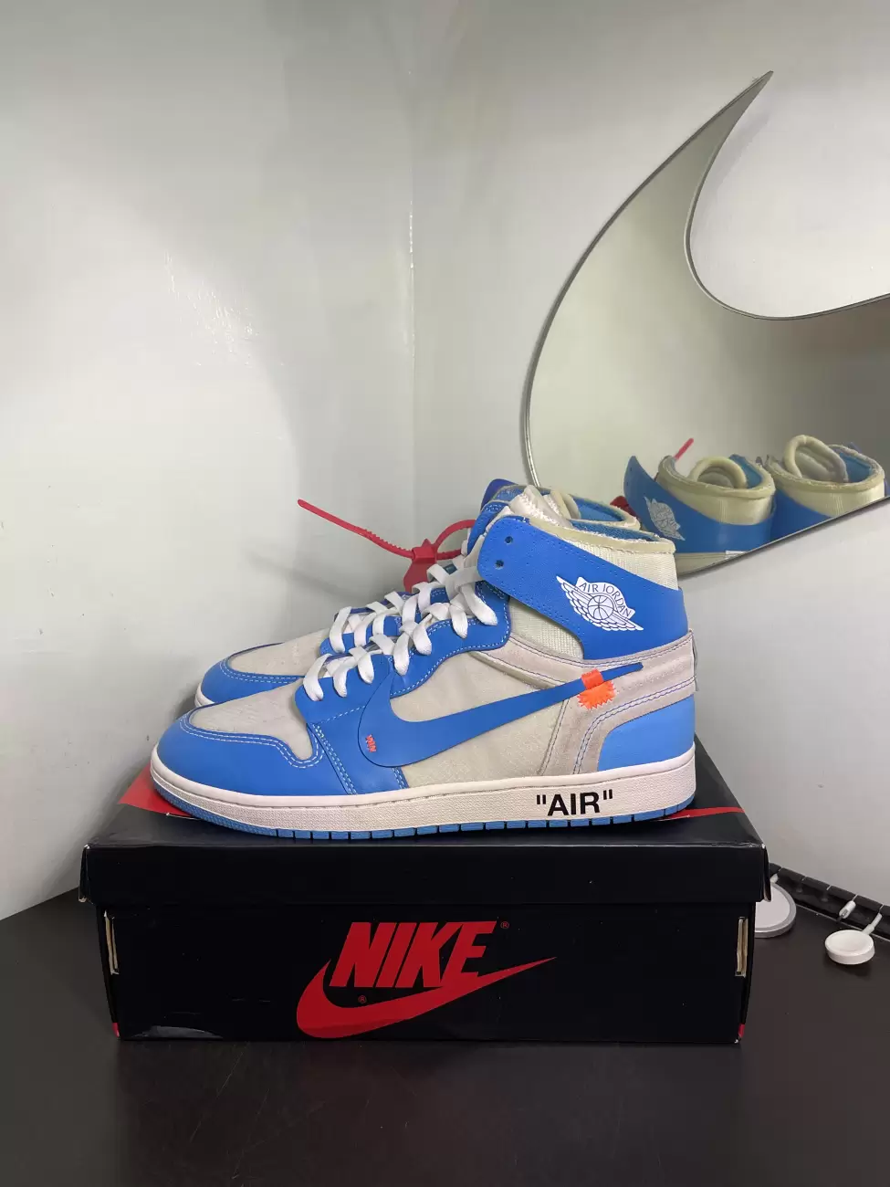 Nike Jordan 1 Retro High OG x OFF-WHITE UNC (AQ0818-148) Men's Size 10-12