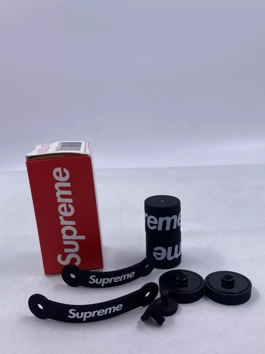 Supreme Lucetta Magnetic Lights Black | AfterMarket
