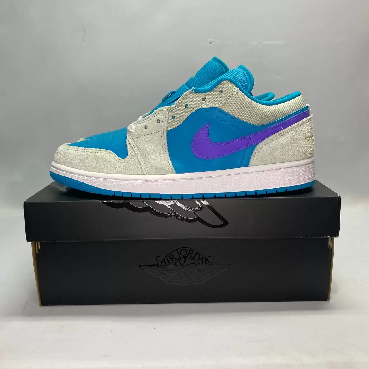 Jordan 1 Low SE Pistachio Frost Aquatone | AfterMarket