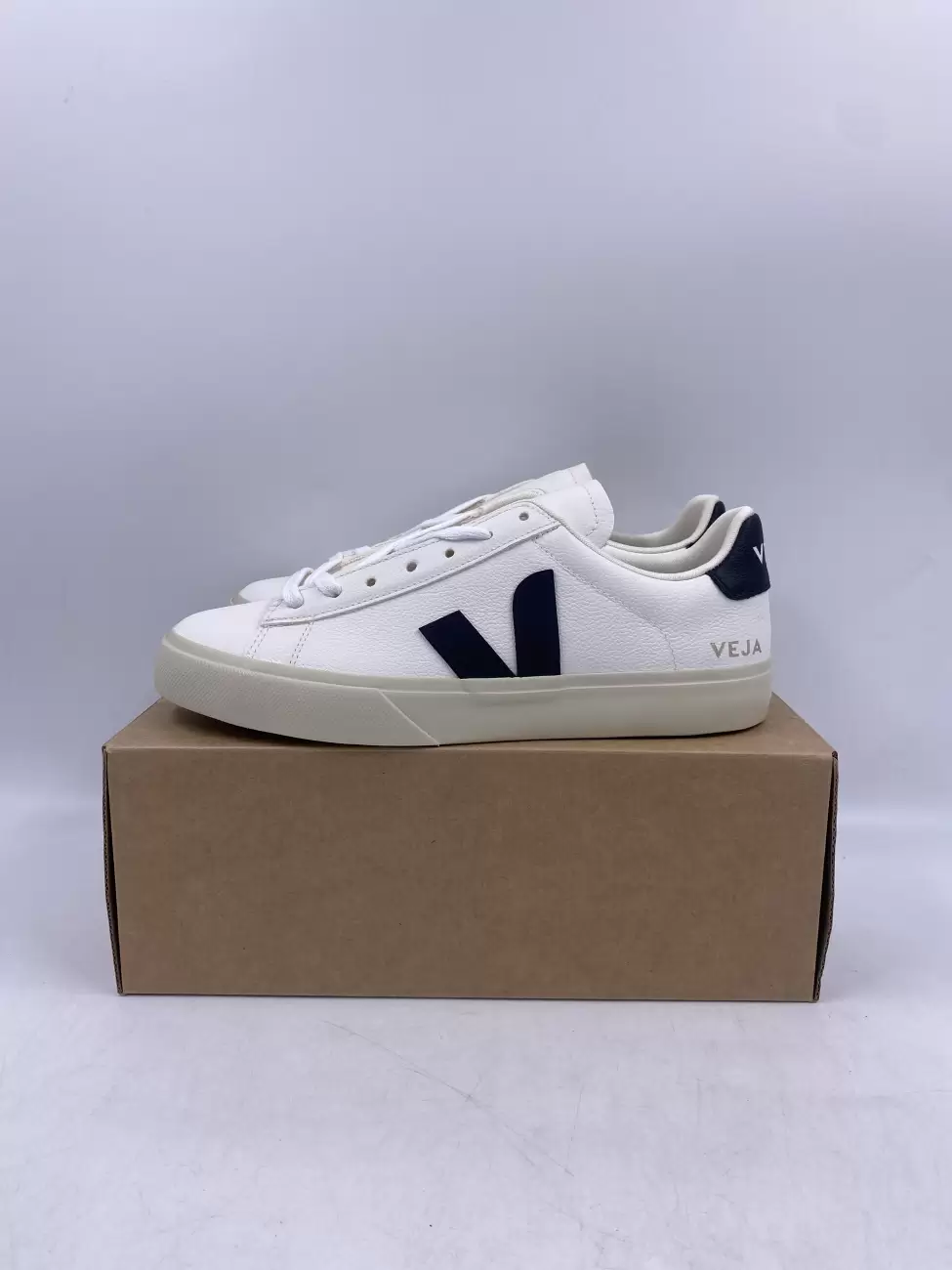 Veja Campo Low Chromefree White Black womens AfterMarket