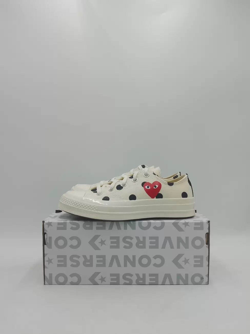 Cdg polka dot on sale converse