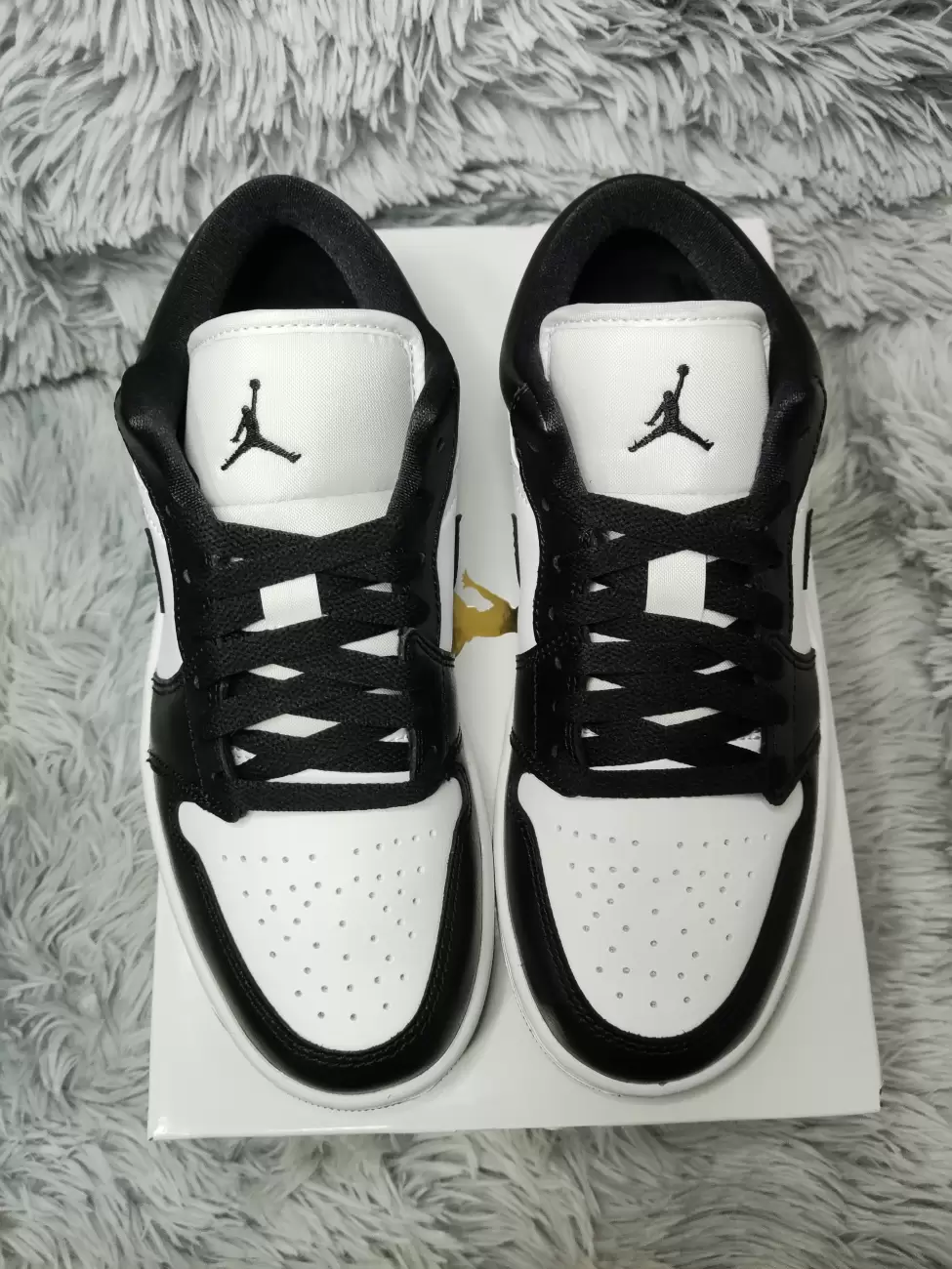 Jordan 1 sales panda womens