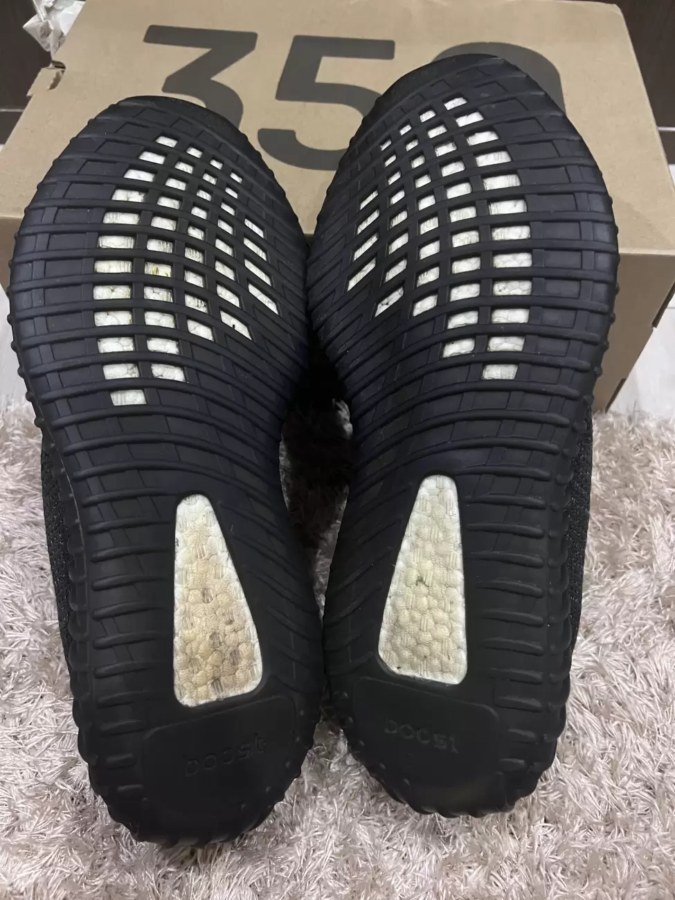 Yeezy boost 35 sales v2 female