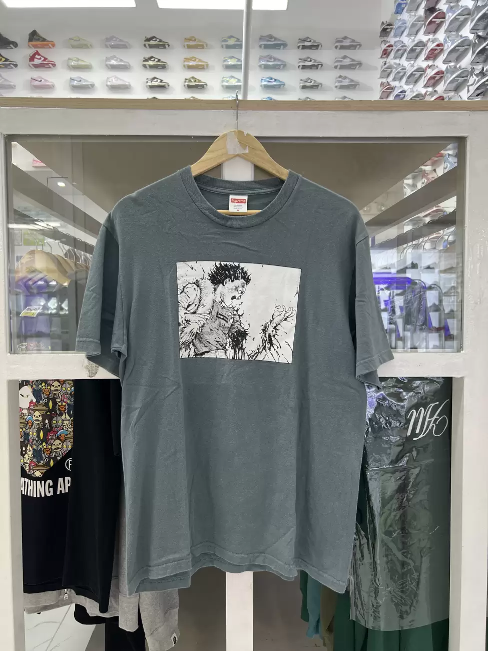 Supreme x cheap akira tee