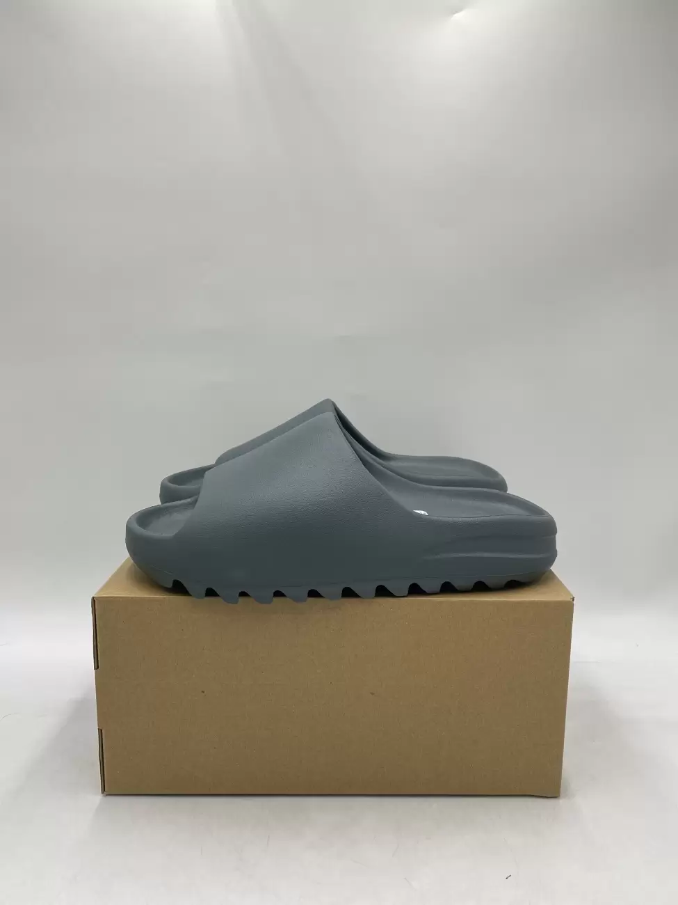 Yeezy slide outlet enfora