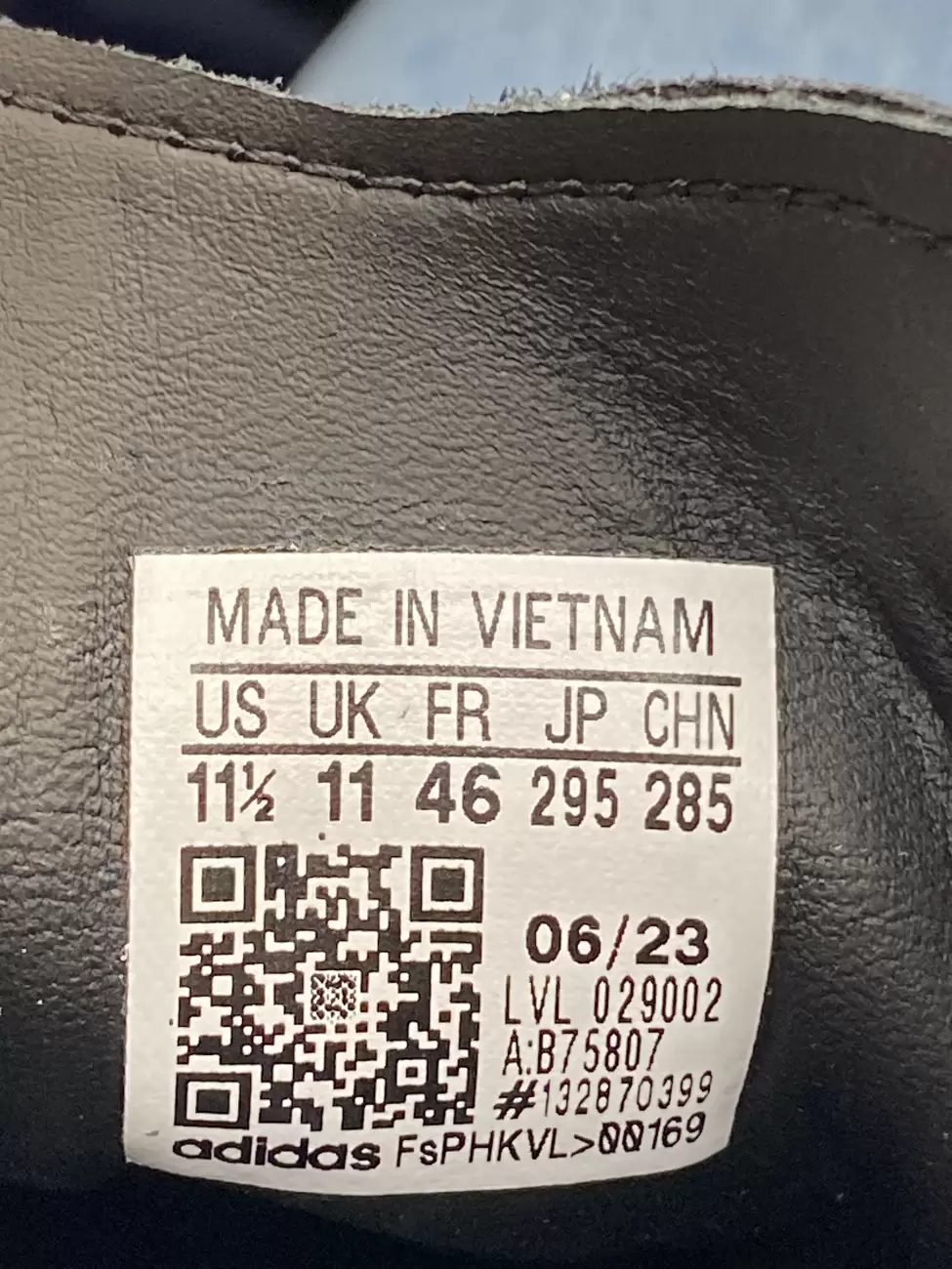 Adidas china sale 11 11 pm online