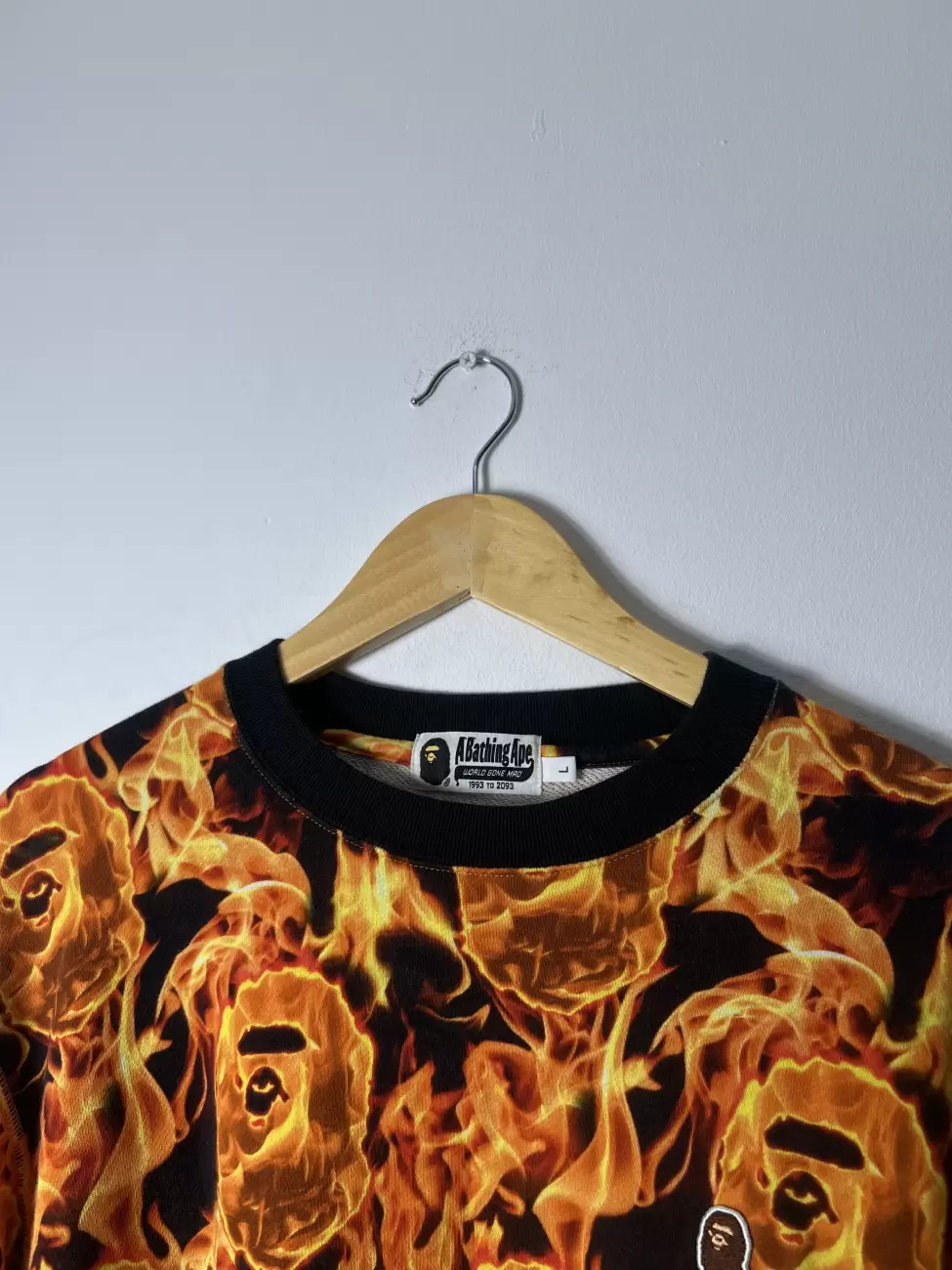 トップス A BATHING APE BAPE FLAME WIDE CREWNECK BAPE FLAME full zip hoodie fire A Bathing Ape Size L | eBay