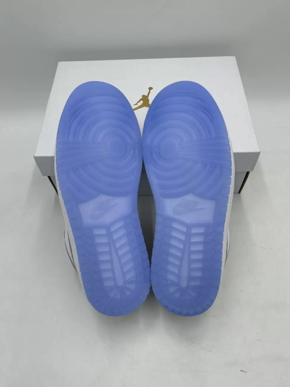 Jordan 1 Low Wolf Grey (Womens) | AfterMarket