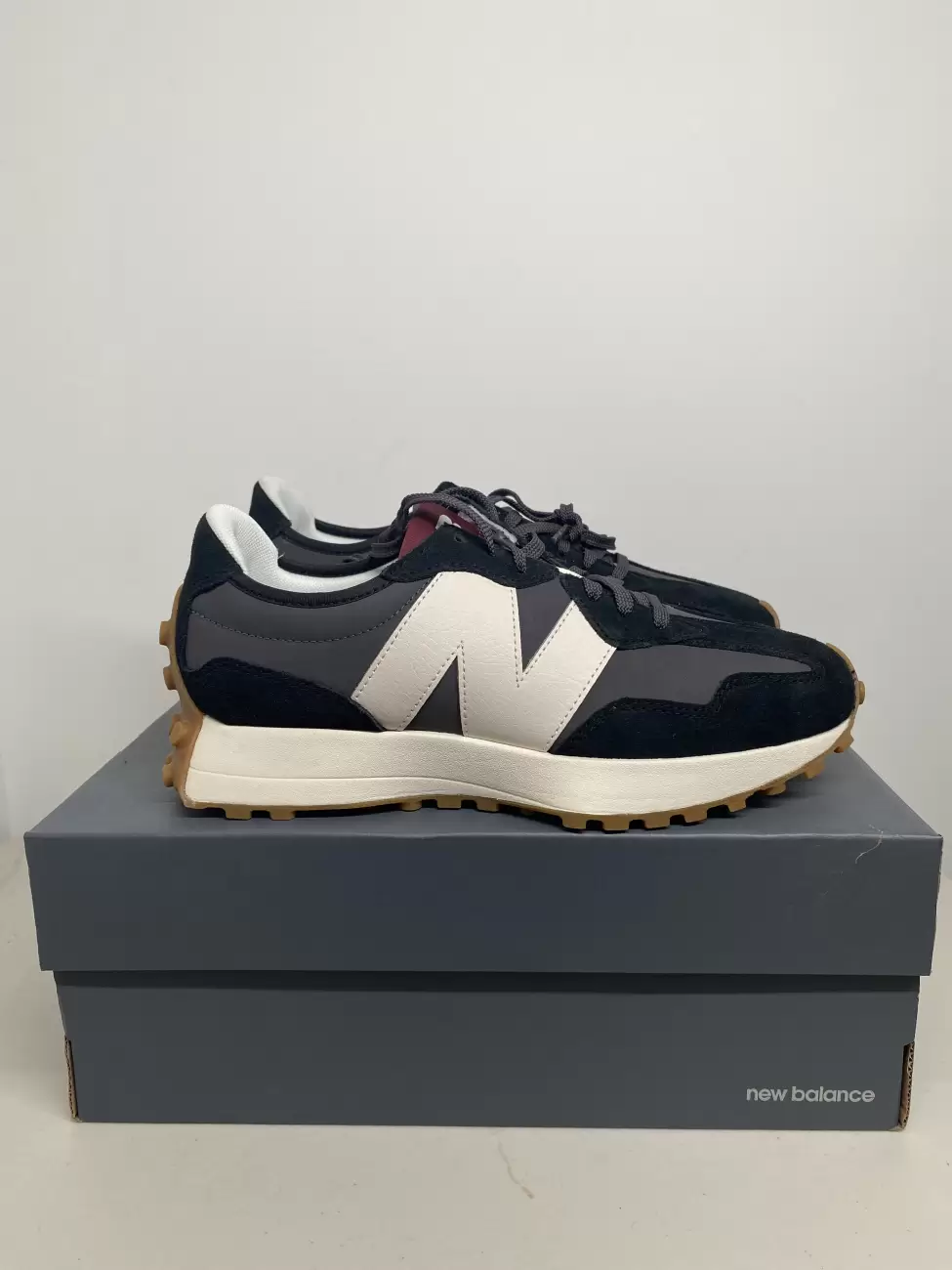 【NEW BALANCE】Black Moonbeam 327 ☆Unisex☆大人気☆ 23835488_53866130_600.jpg