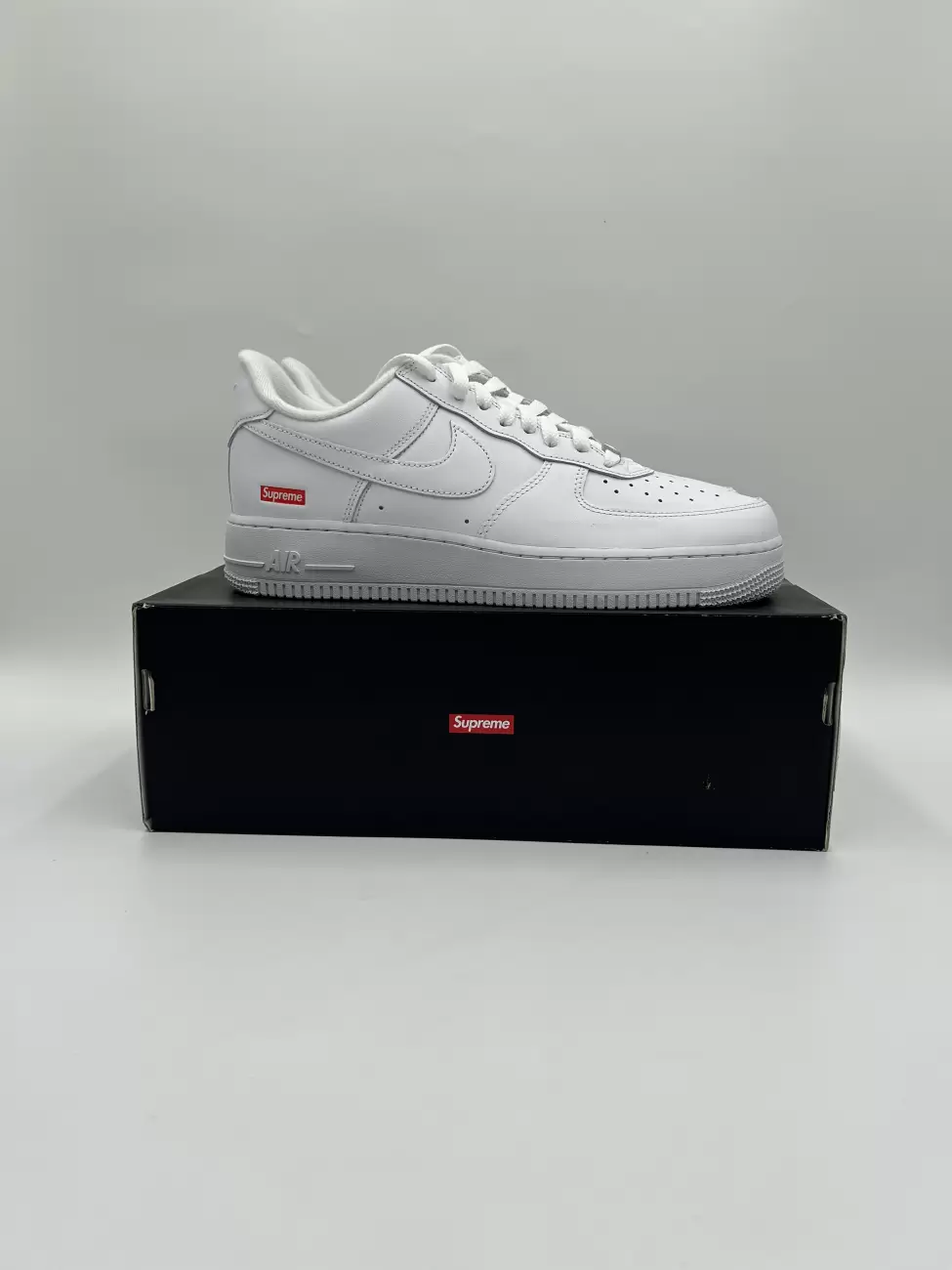 Nike Air Force 1 Low Supreme White | AfterMarket