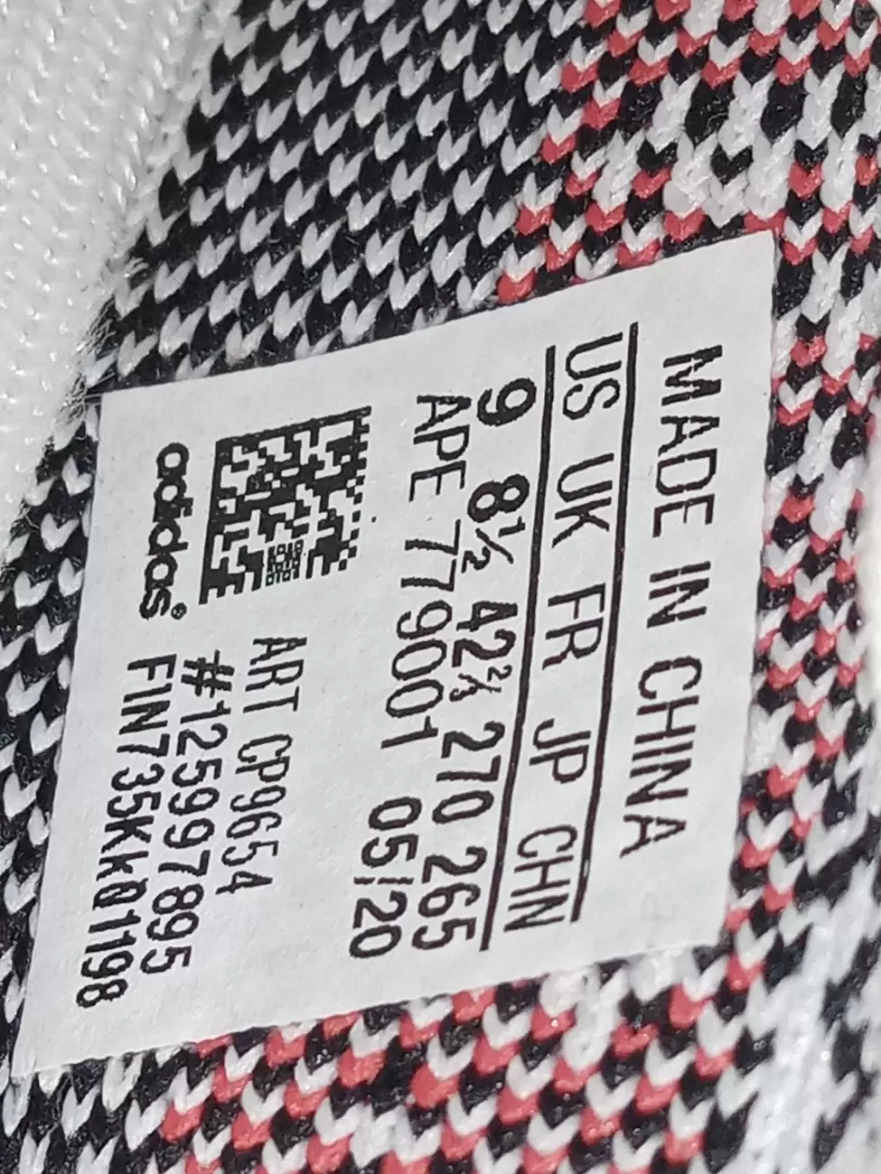 Yeezy zebra size outlet chart