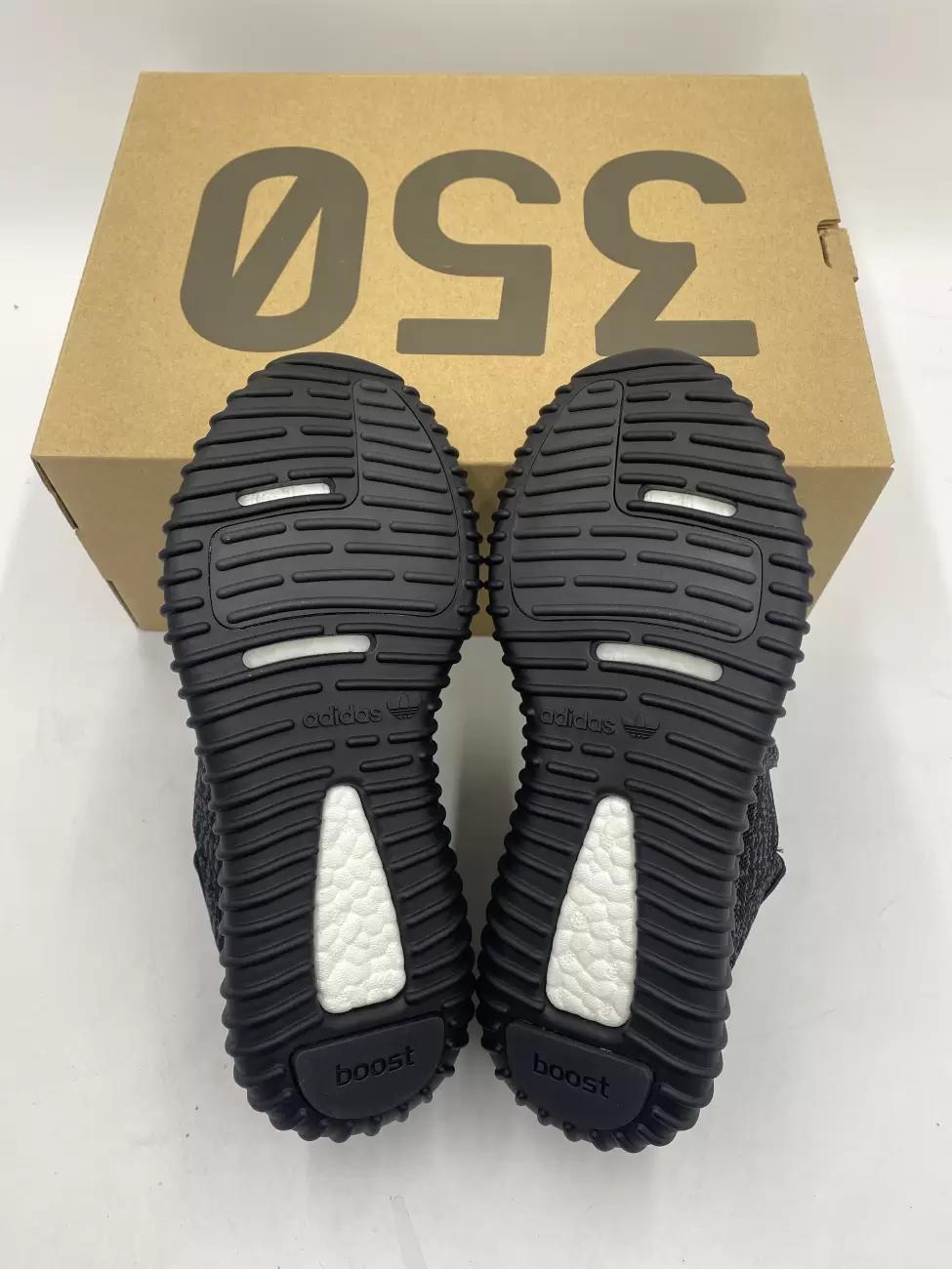 Pirate black sales yeezy bottom