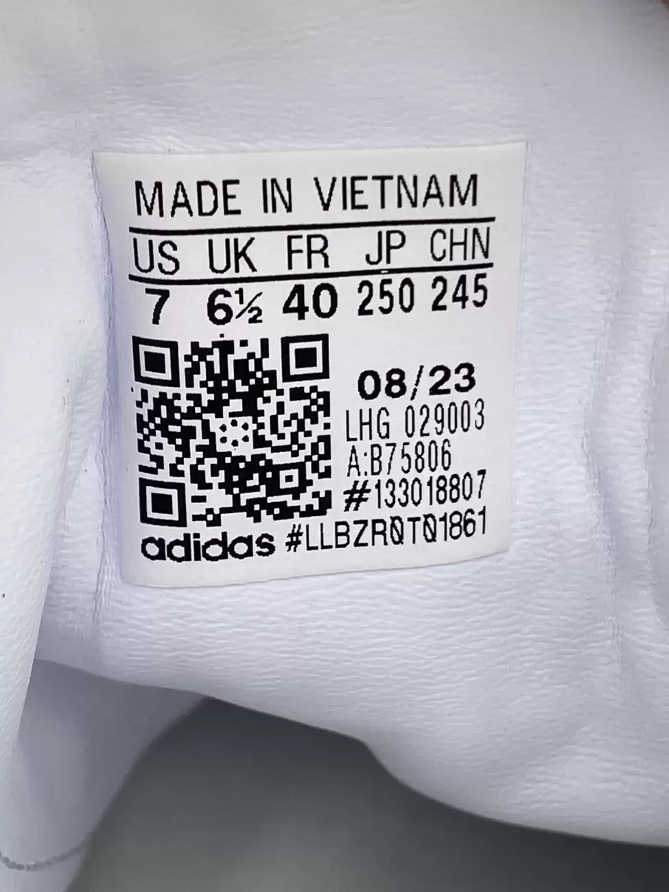 Code 40 adidas us 2025