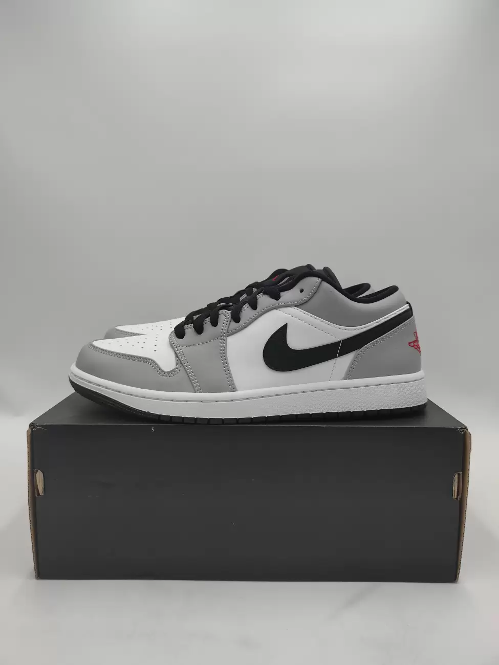 Jordan 1 Low Light Smoke Grey | AfterMarket