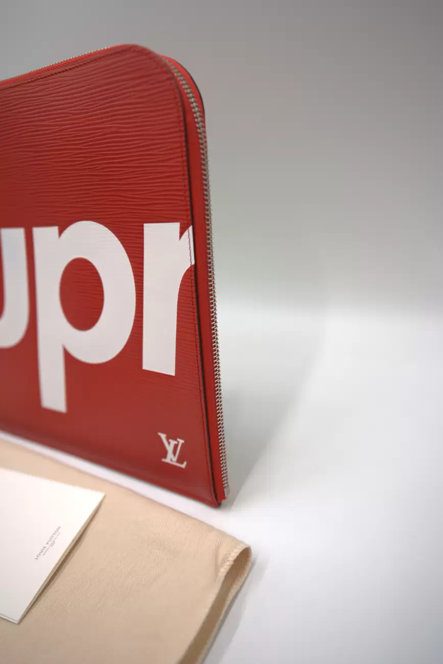 Lv supreme clutch online