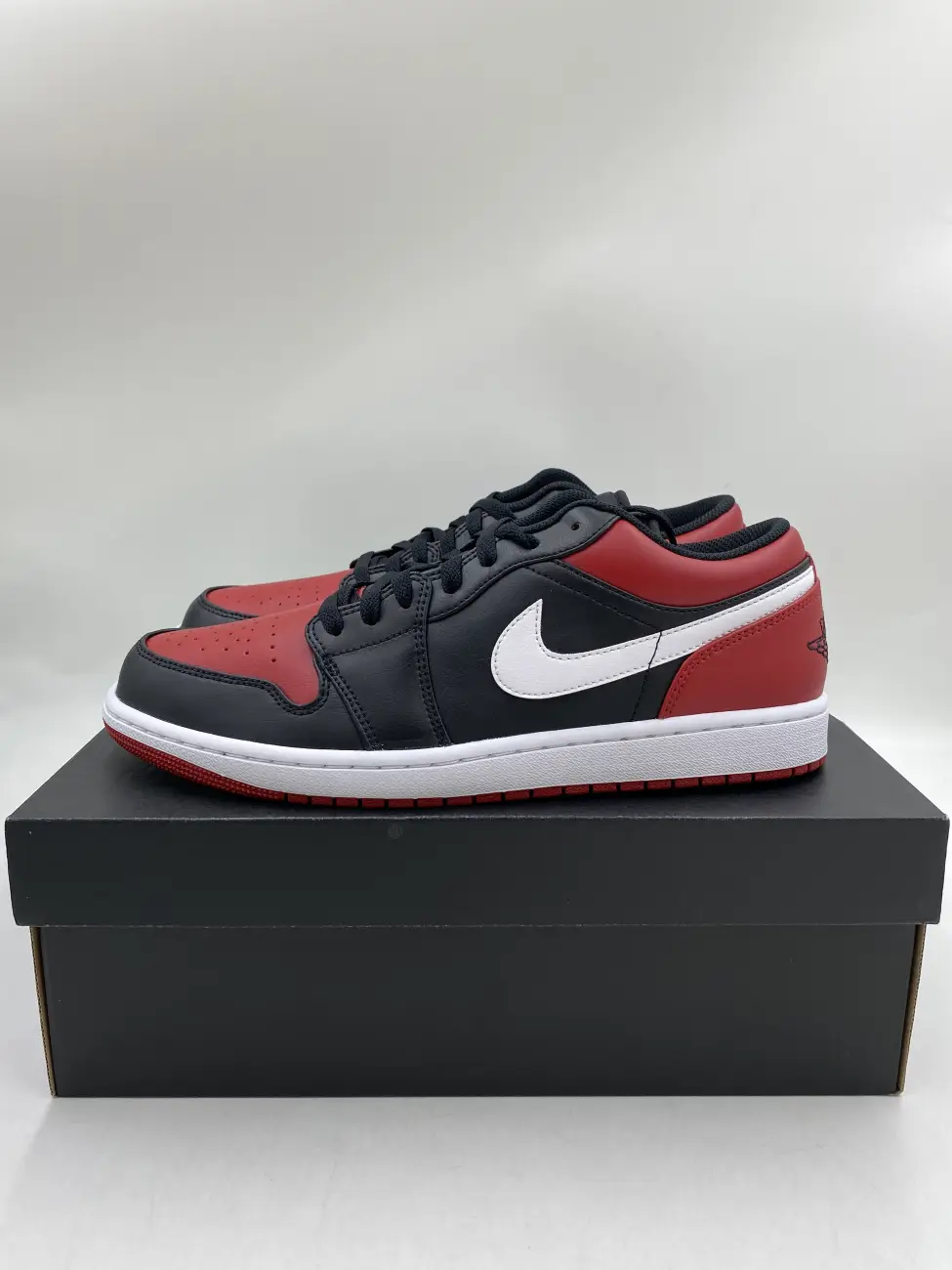NEE まとめ売り JORDAN BRAND FA25 AIR JORDAN 1 LOW サミットホワイト/バー