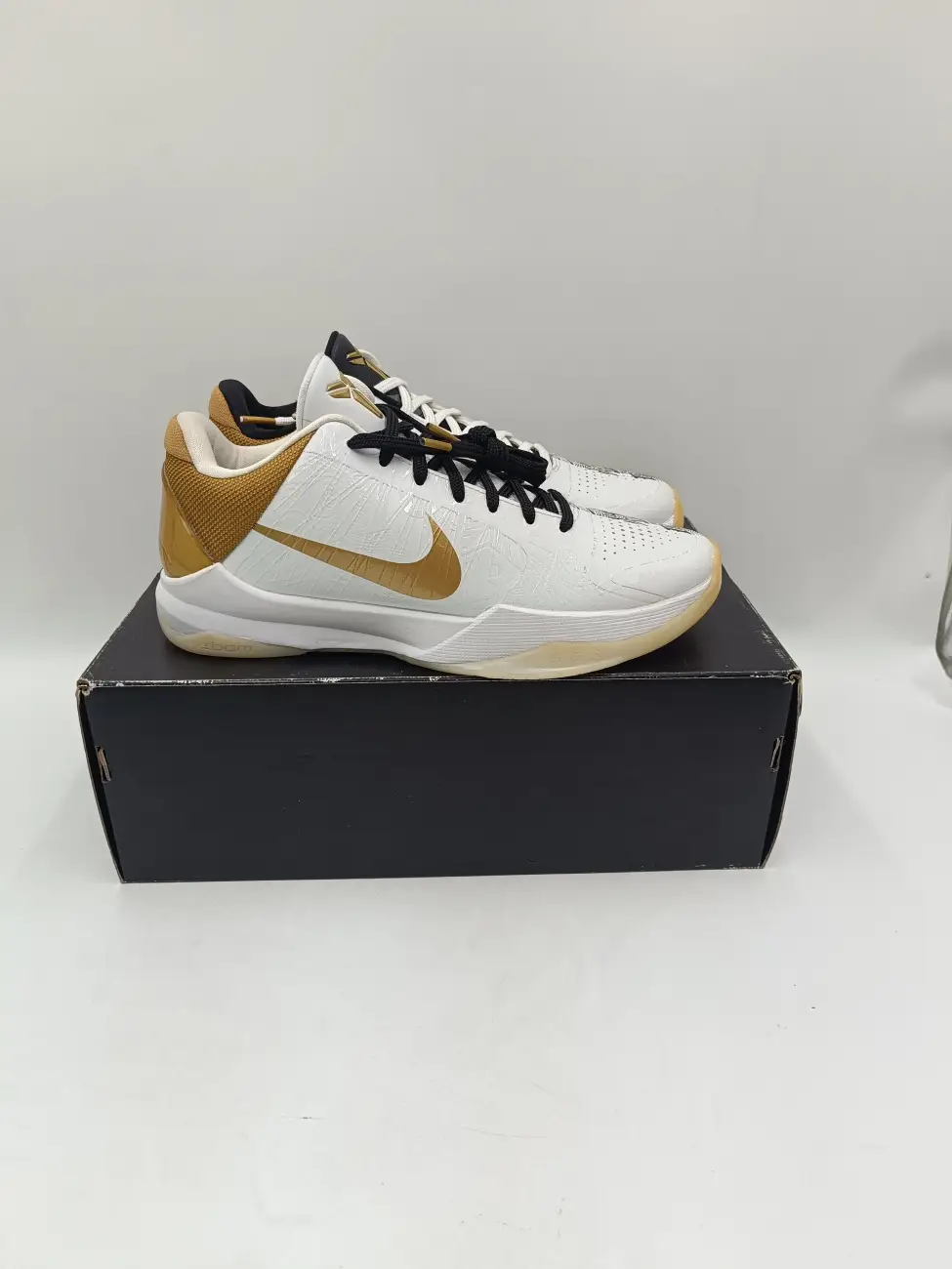 Kobe 5 protro big stage price philippines best sale