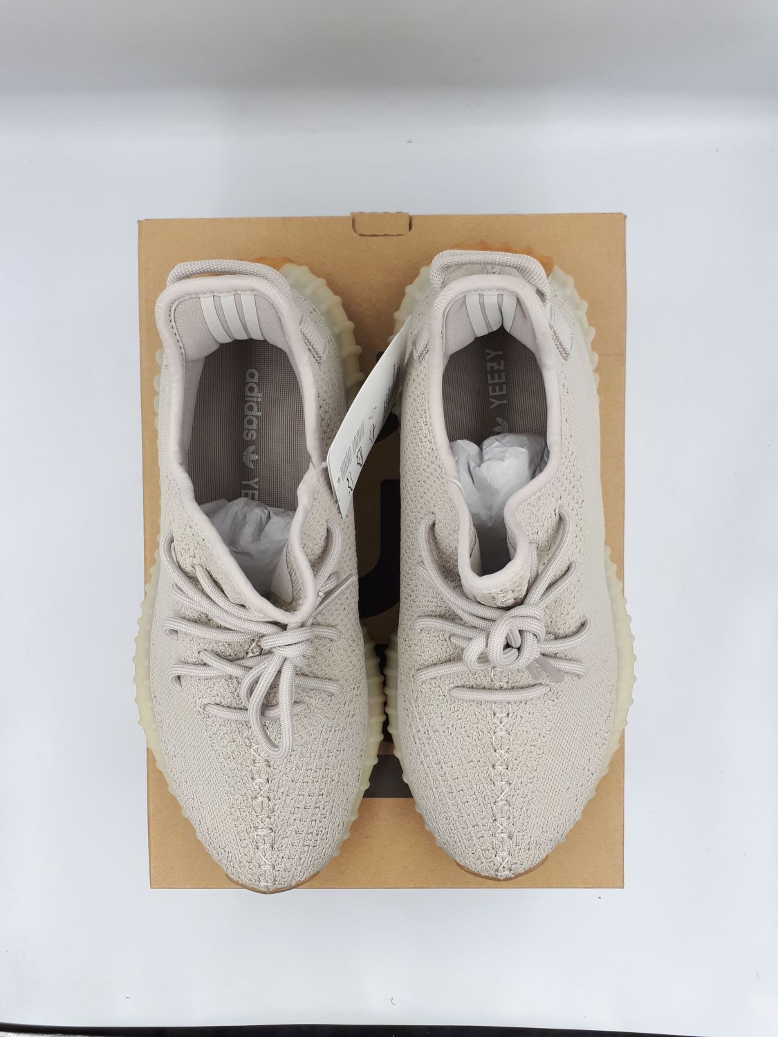 Yeezy sales sesame prezzo