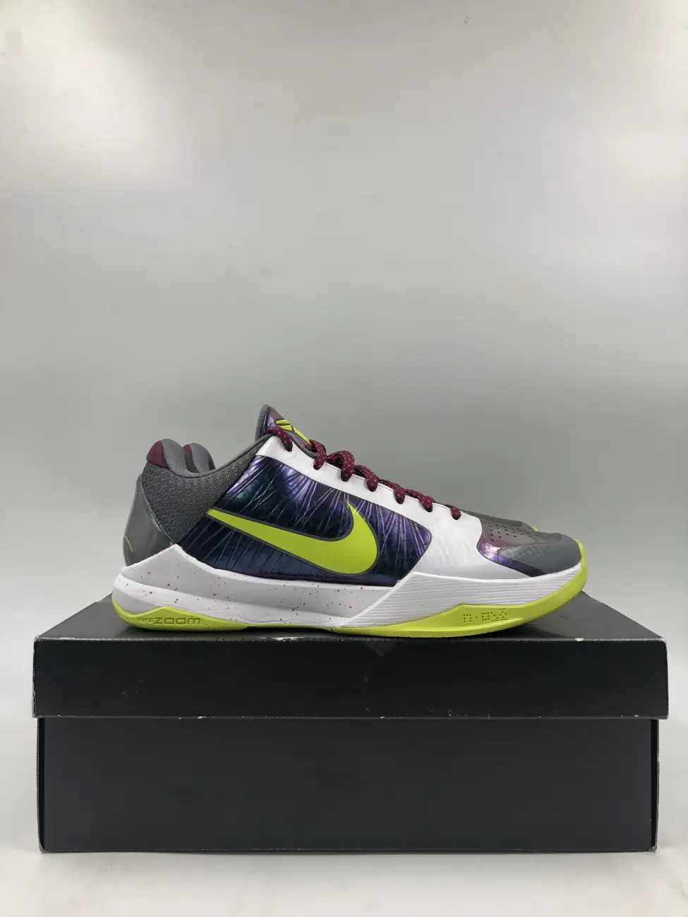 Kobe 5 shops protro chaos mens size 11