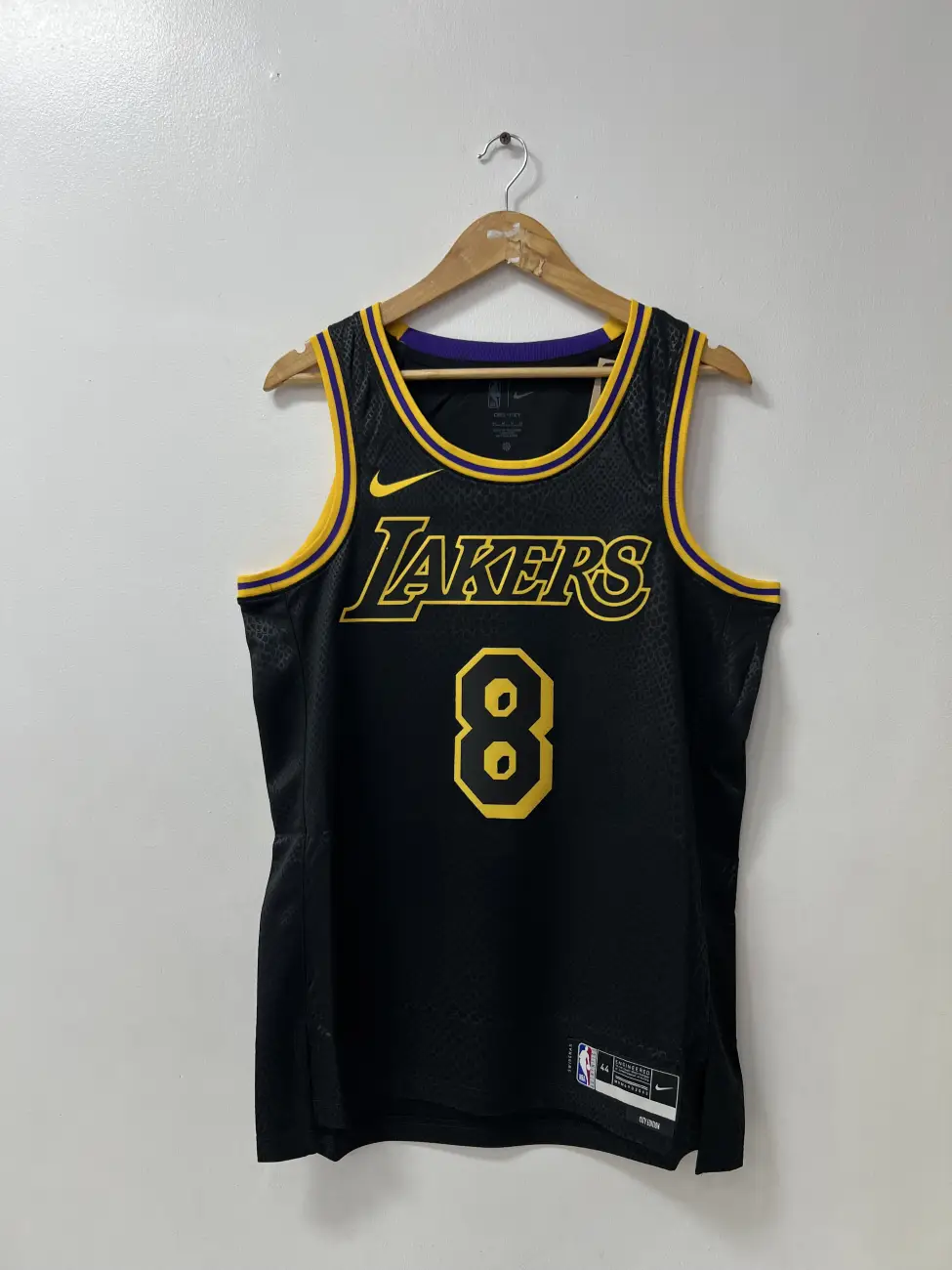 Nike Kobe Mamba Mentality Los Angeles Lakers City Edition