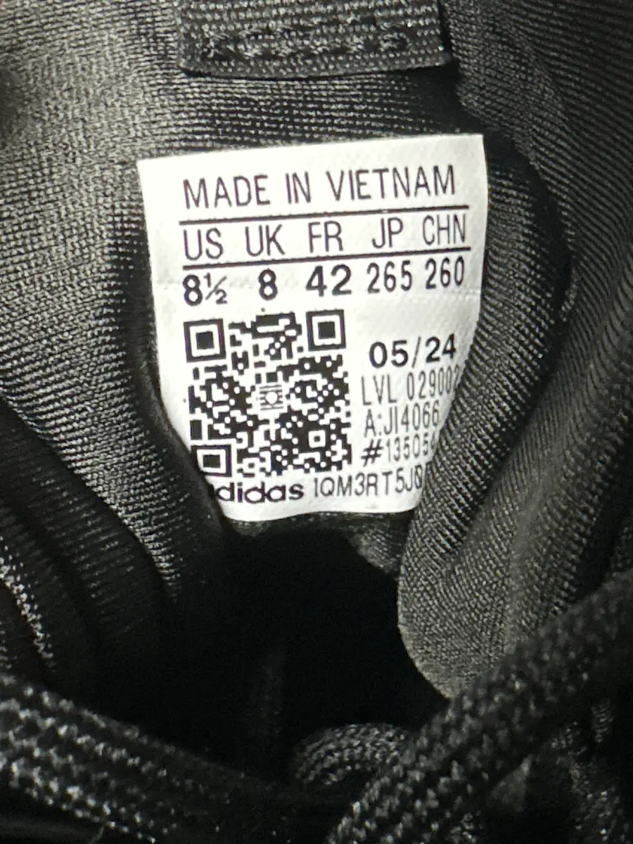 Yeezy 500 utility black size tag hot sale