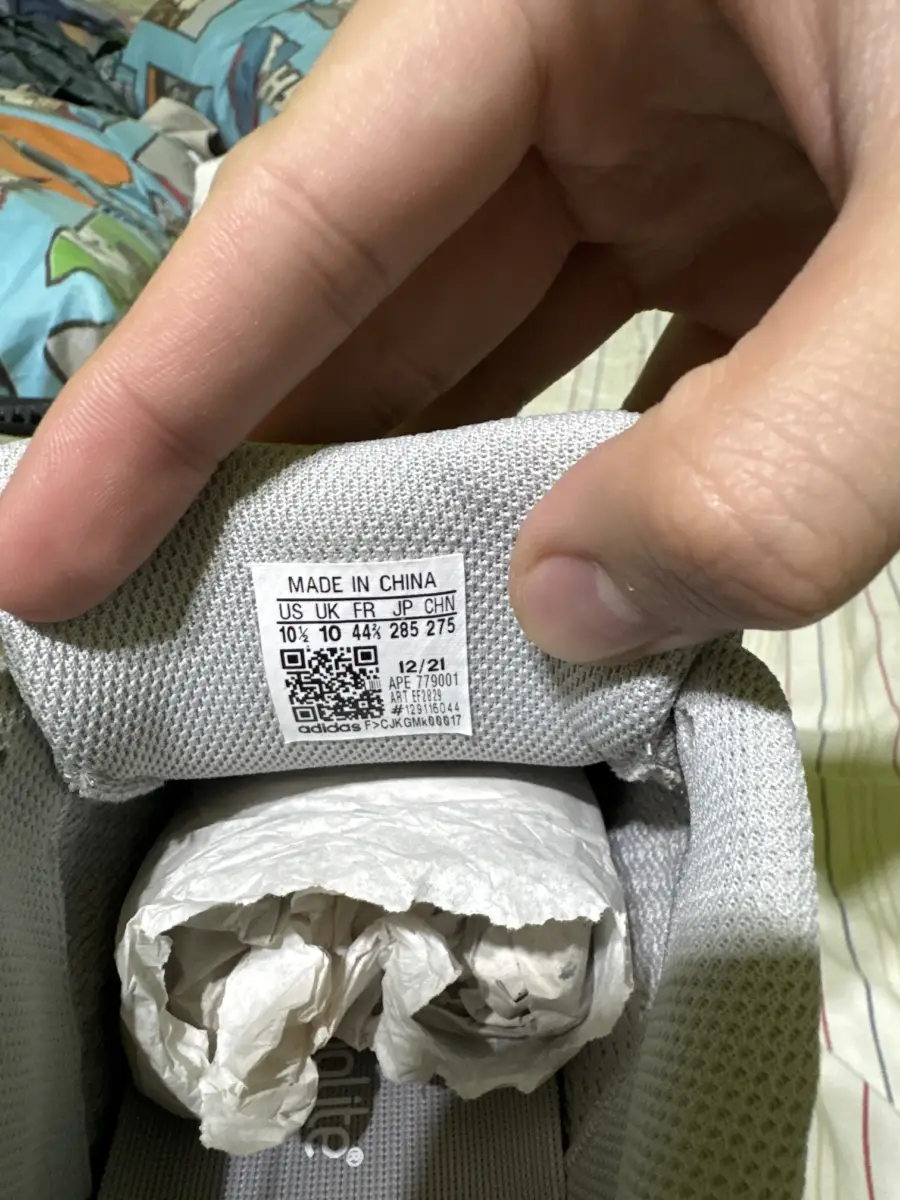 Yeezy 700 inertia made in india or china cheap
