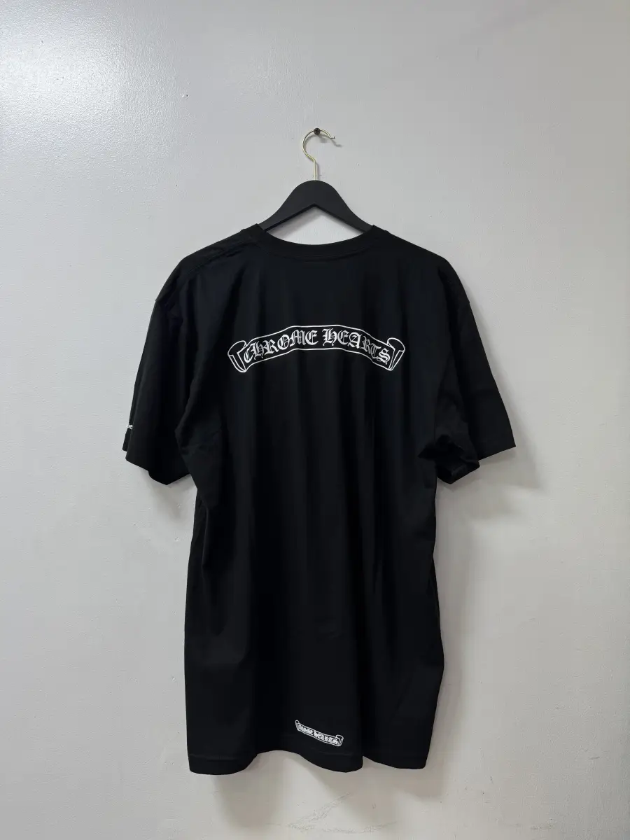 ★Chrome Hearts★Scroll Logo T-Shirt Chrome Hearts Fleur Scroll Logo Tee - SRM – SHENGLI ROAD MARKET