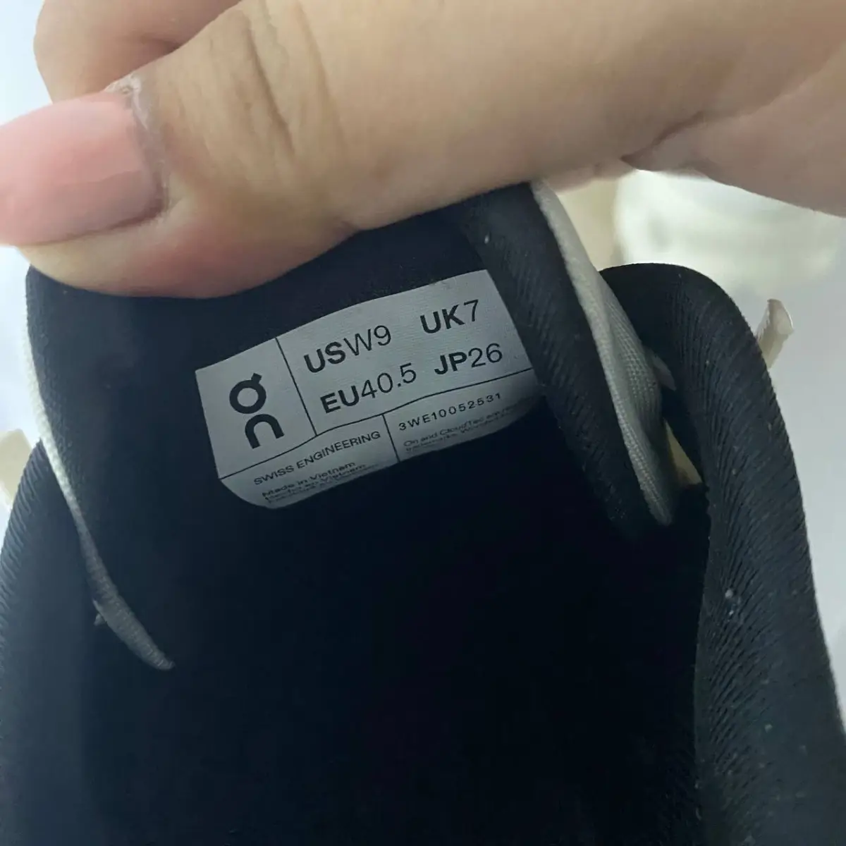 On Running Cloudtilt Pearl Ice (Womens) | AfterMarket On Running Cloudtilt Pearl Ice (Womens) | AfterMarket