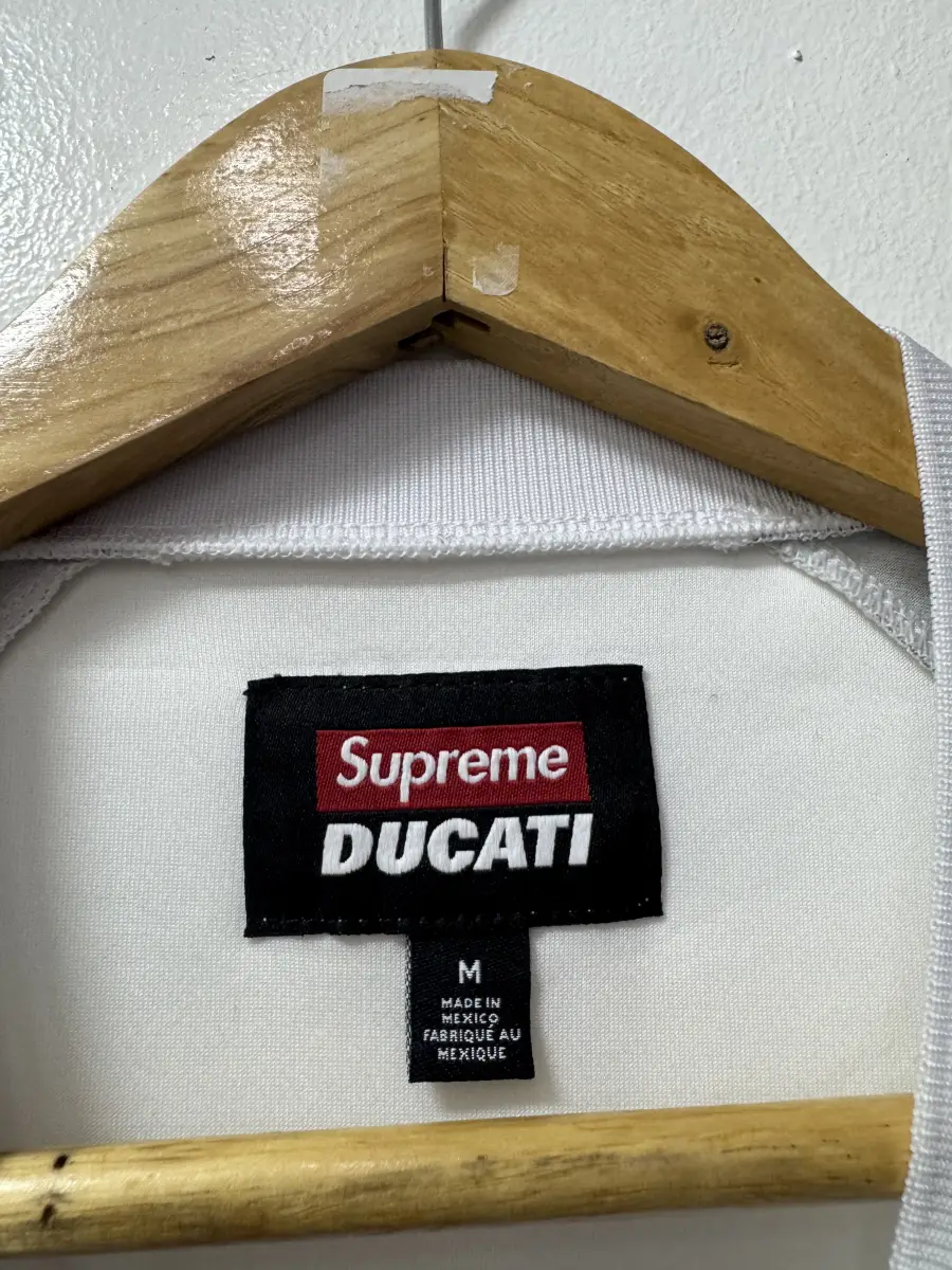 【SUPREME X DUCATI】 SOCCER JERSEY WHITE - 24SS Supreme x Ducati Soccer Jersey 'White' — Kick Game