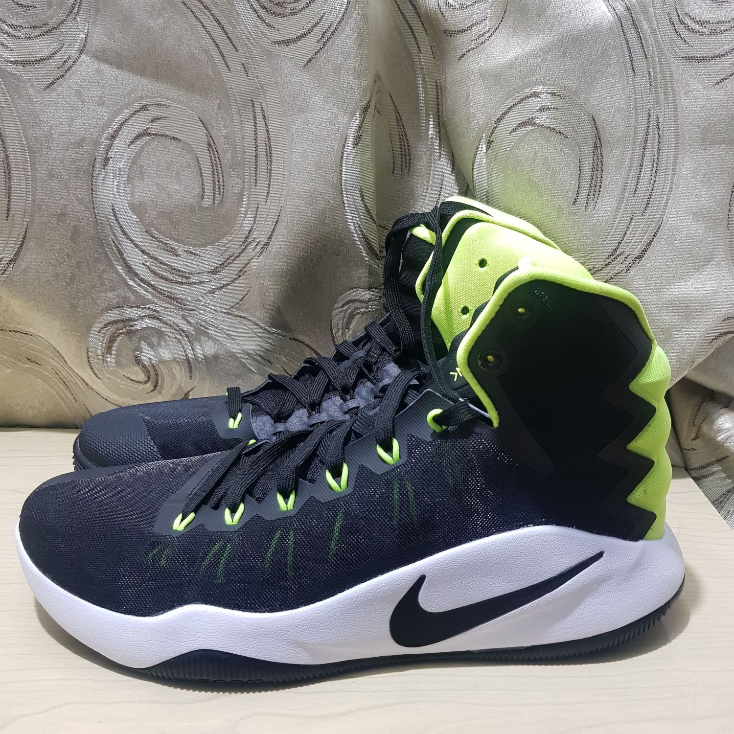 volt dunks