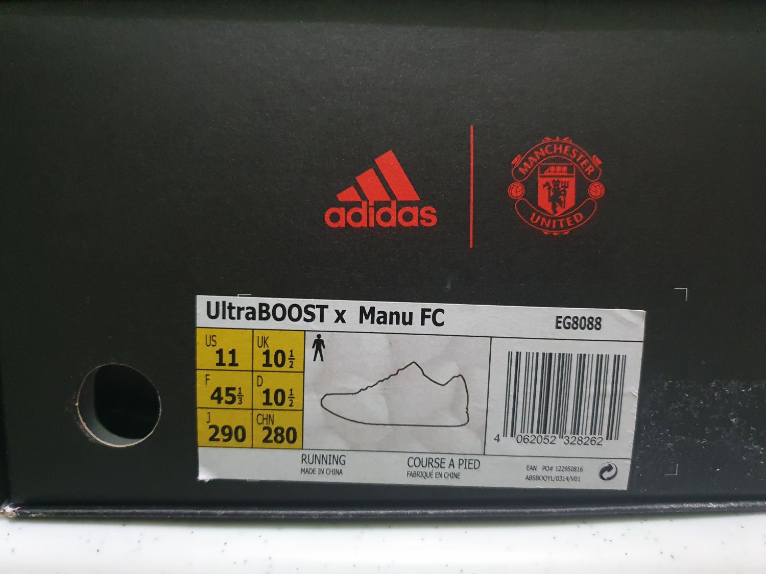 ultraboost manu