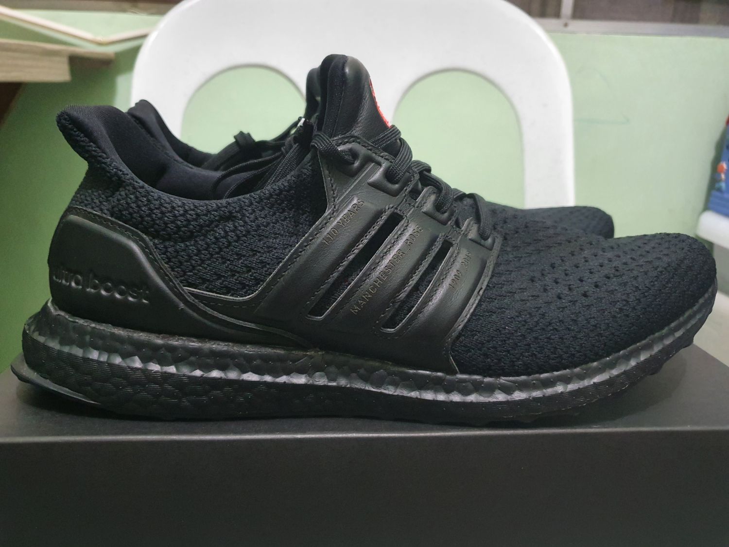 ultraboost manu