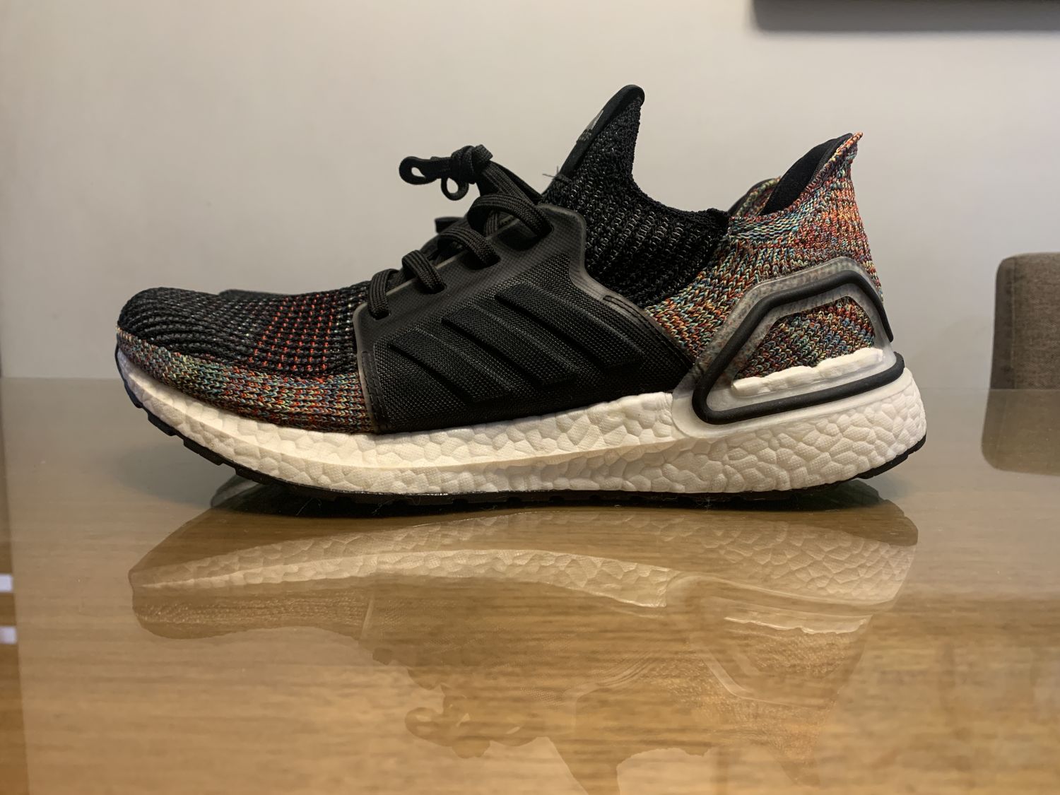 ultra boost 2019 dark pixel