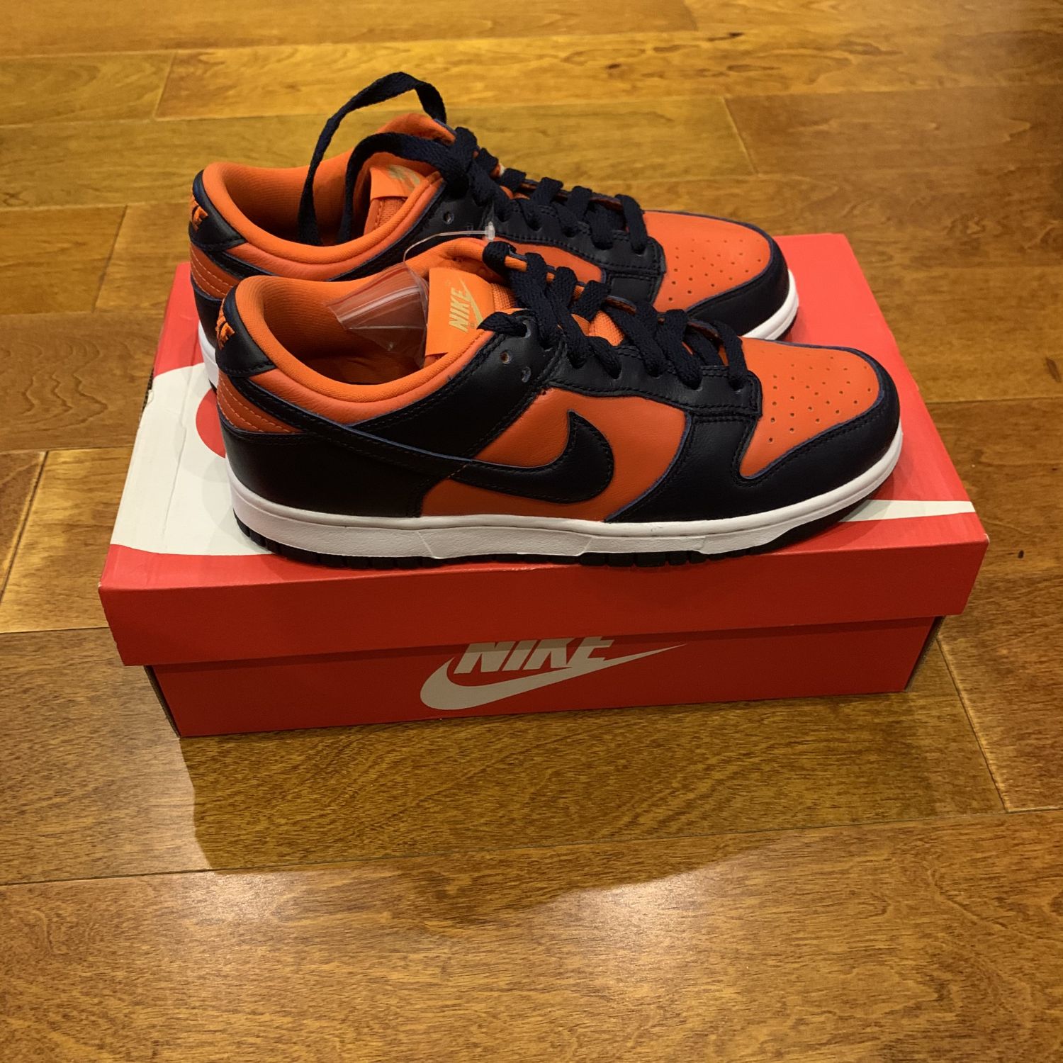 nike dunk low sp champ colors university orange marine