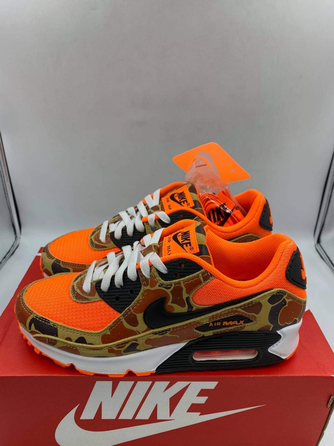 nike duck camo orange