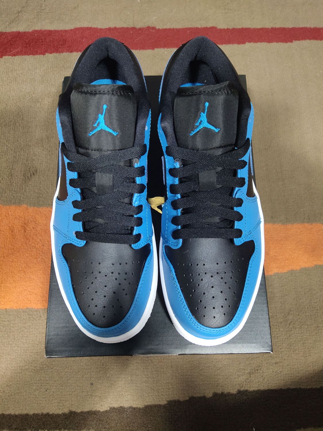 jordan 1 low black laser blue