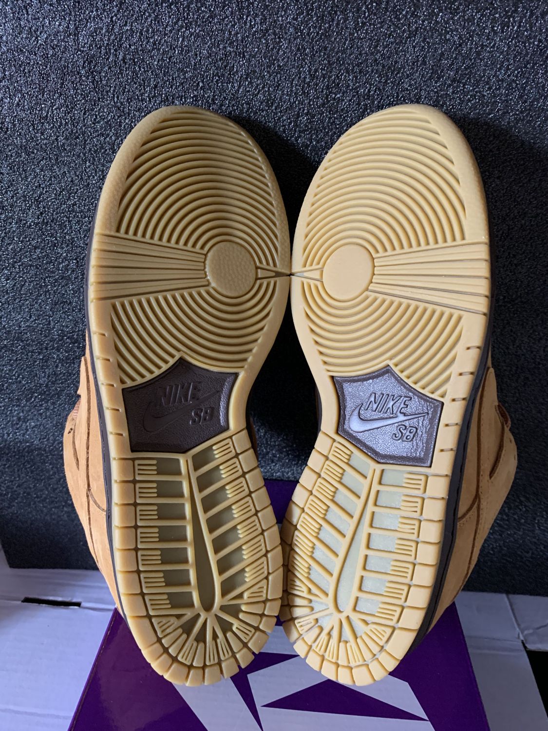 nike sb dunk wheat 2020