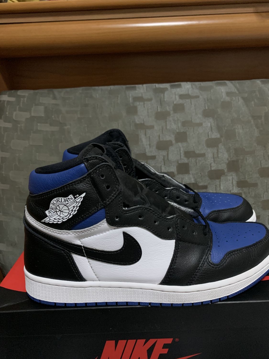 retro 1 royal toe