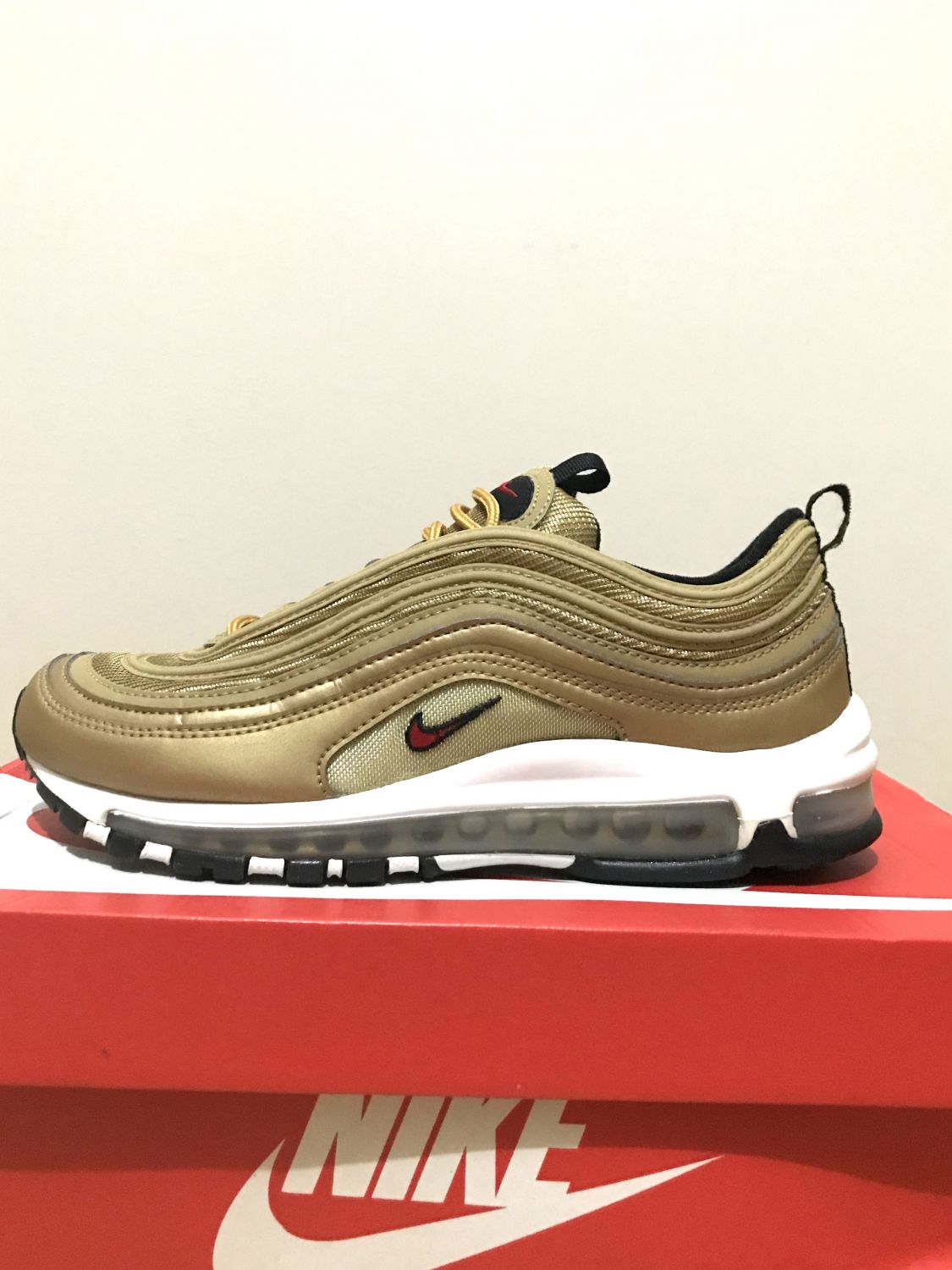metallic gold air max 97 mens