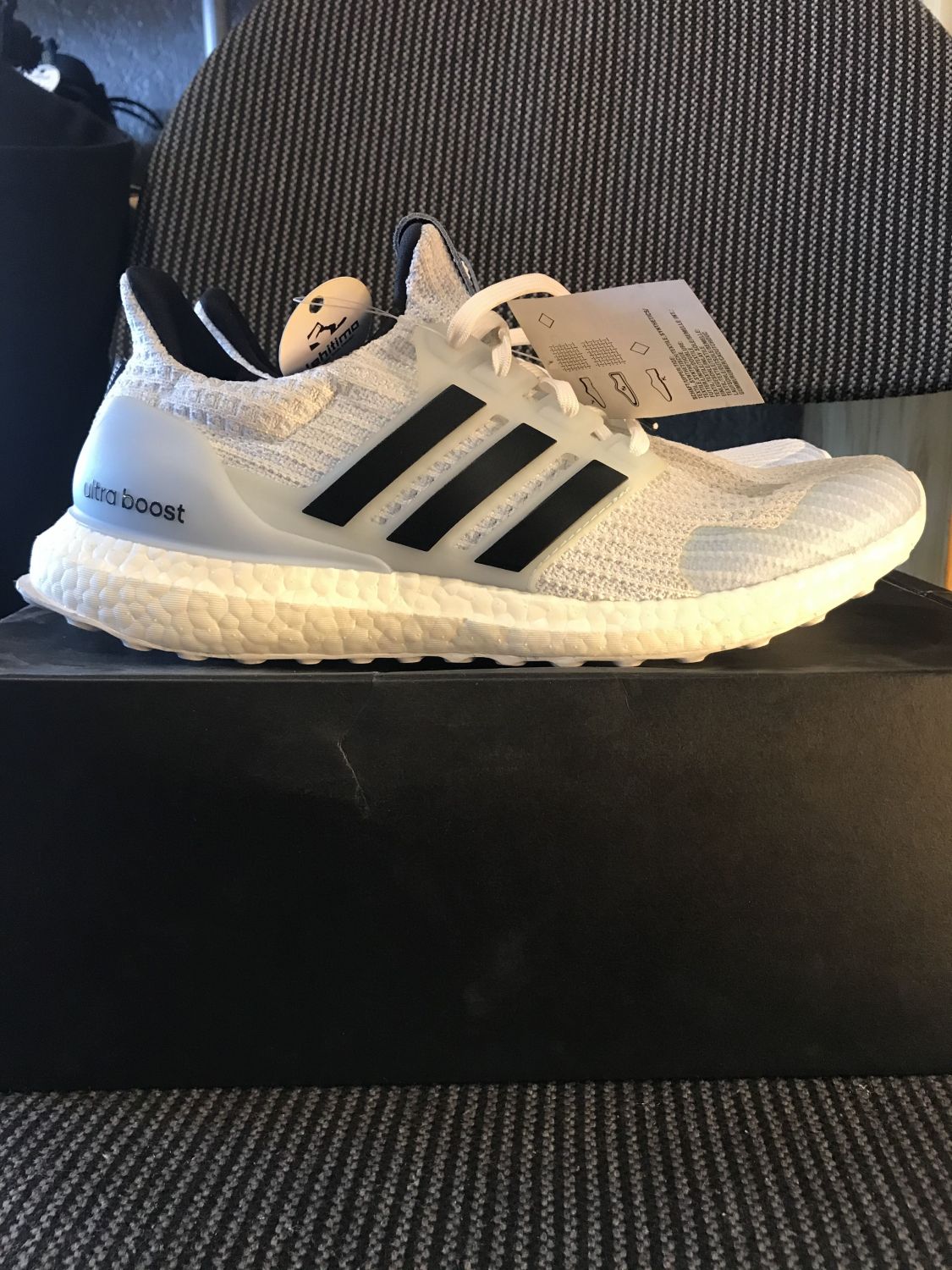 White walker ultra store boost finish line