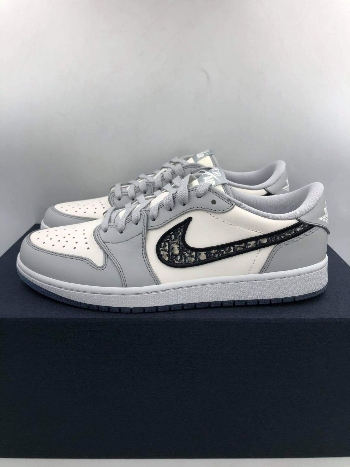 Jordan 1 Retro Low Dior | AfterMarket