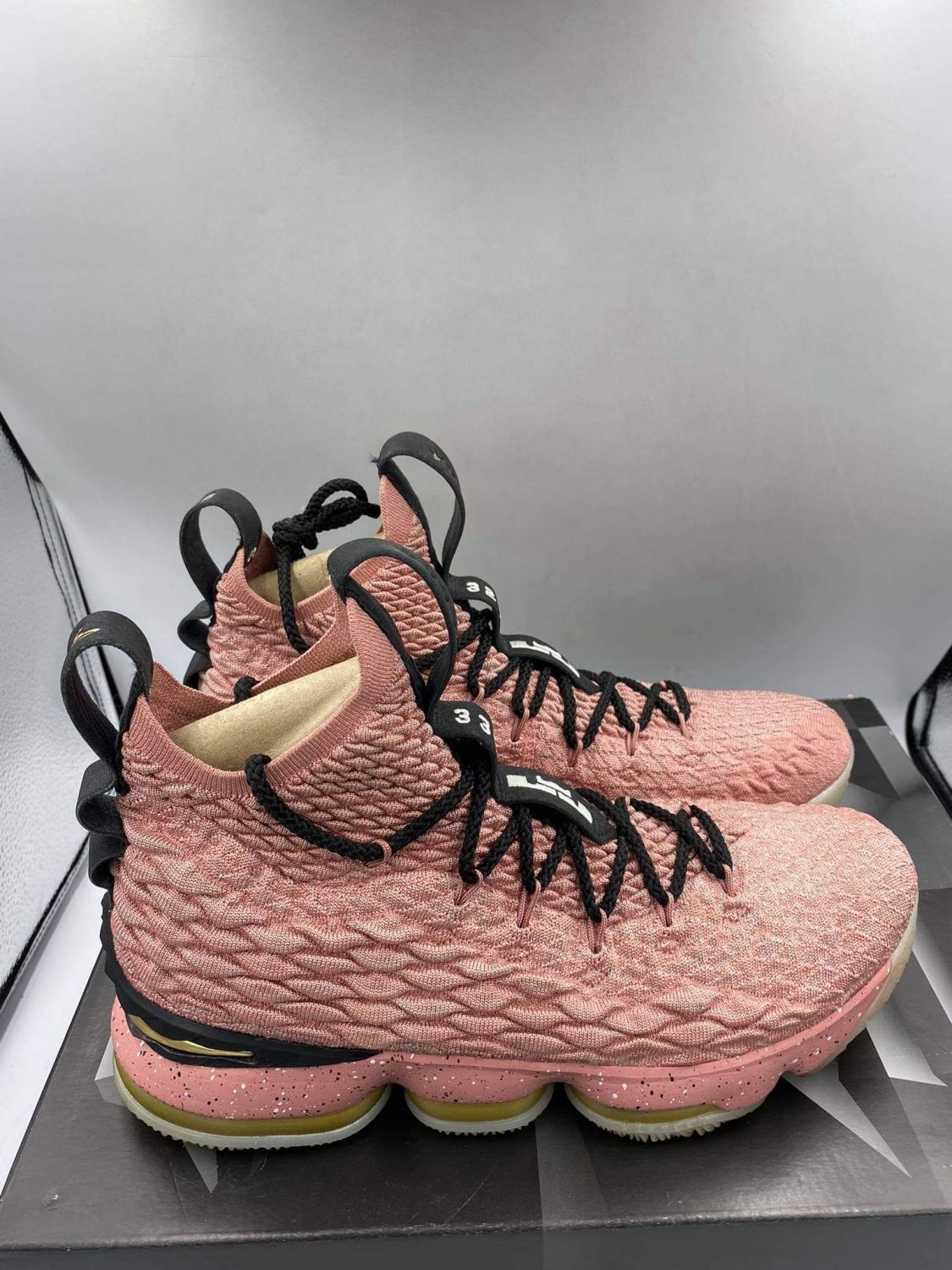 Nike Lebron 15 Rust Pink | Aftermarket