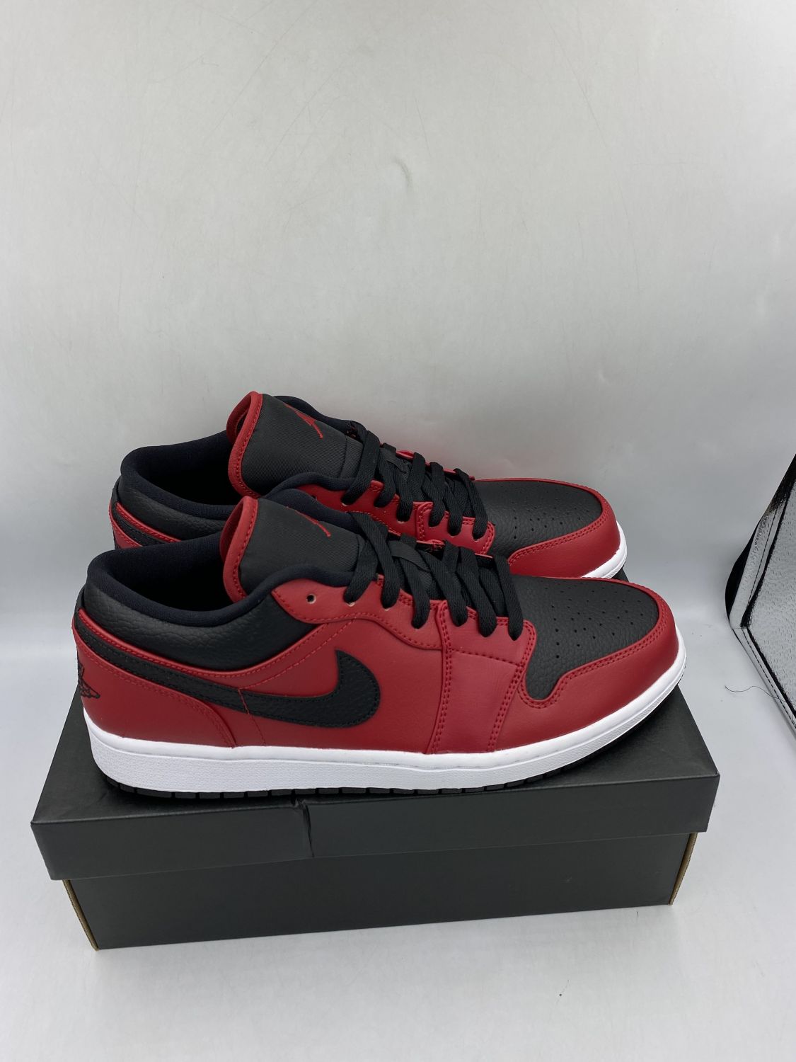 Jordan 1 Low Reverse Bred Pebbled Swoosh AfterMarket