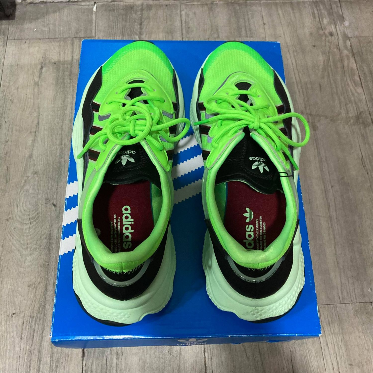 adidas neon green ozweego