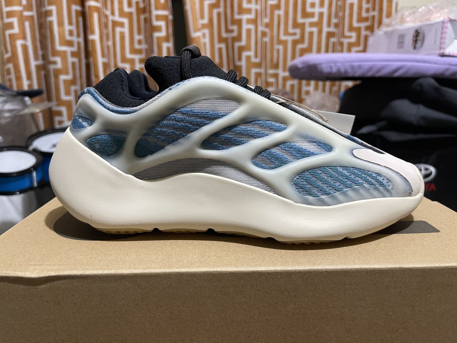 Adidas Yeezy 700 V3 Kyanite | AfterMarket