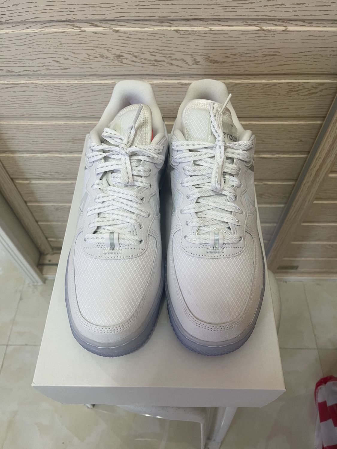air force react white light bone
