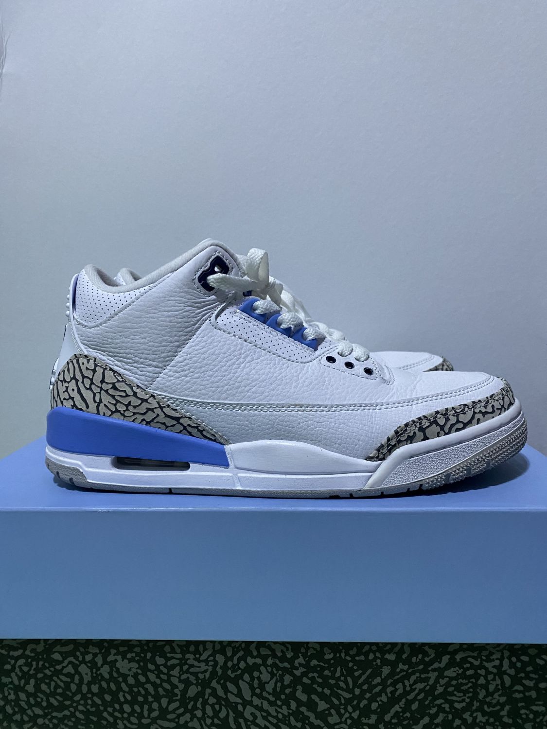 Jordan 3 Retro Unc (2020) 