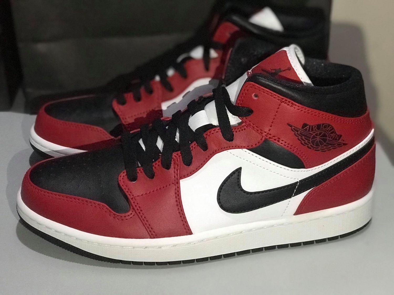 Jordan 1 Mid Chicago Toe | AfterMarket